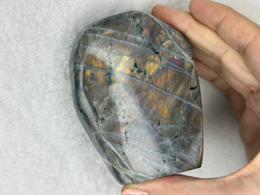 Sunset flash labradorite Freeform H