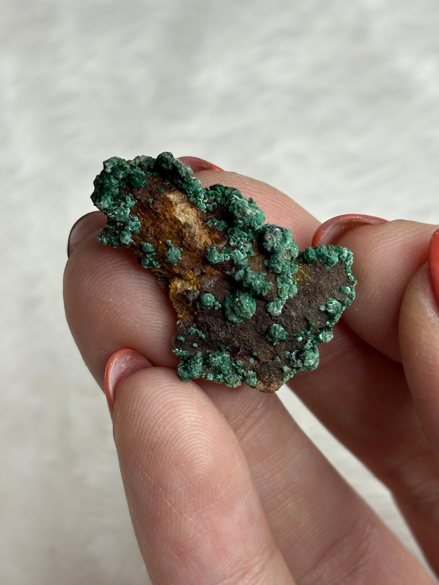 Malachite on barite