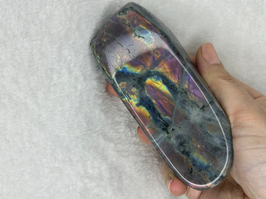 Rainbow flash labradorite Freeform G