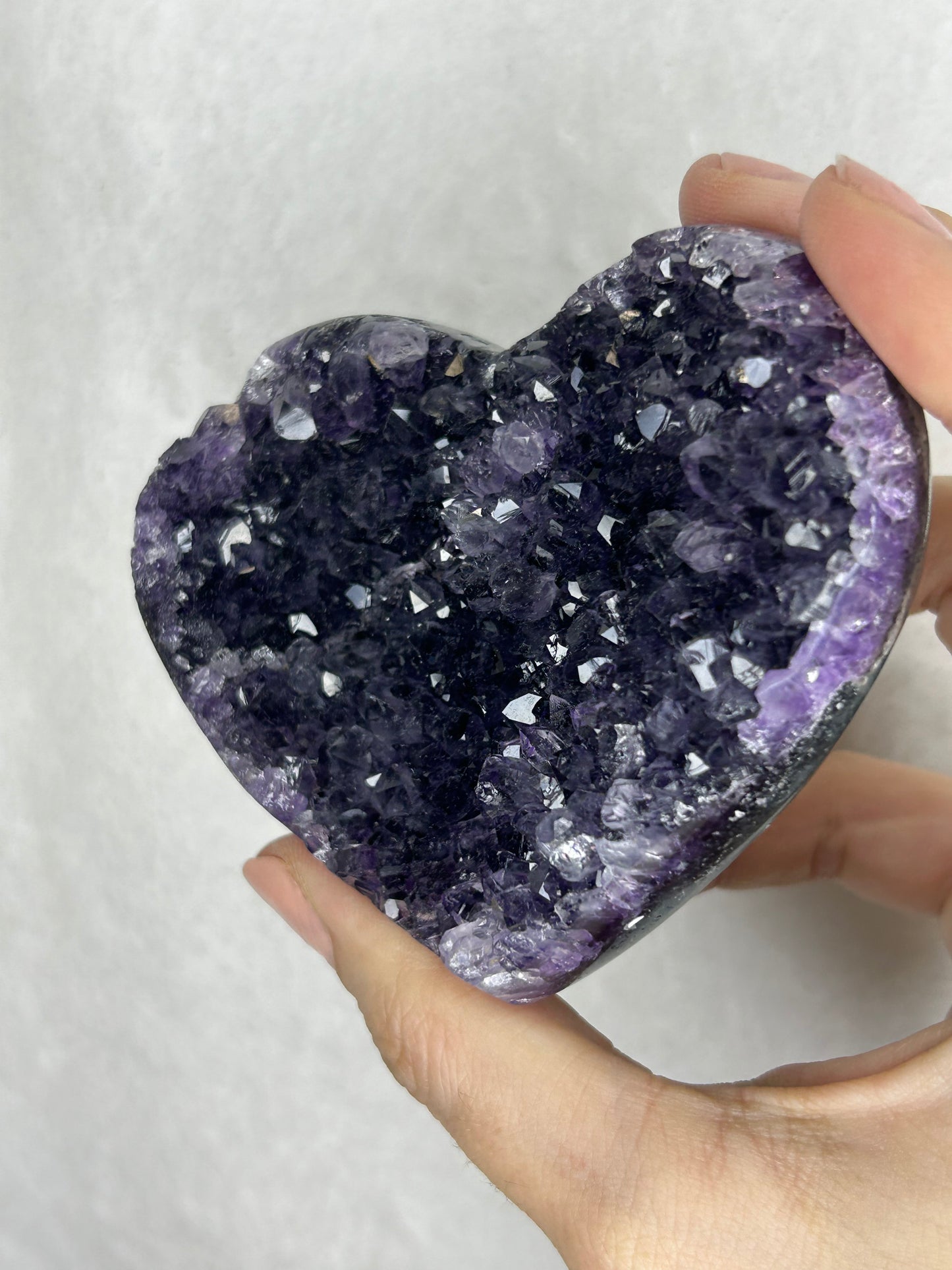 💖💖Uruguayan HQ amethyst cluster heart E