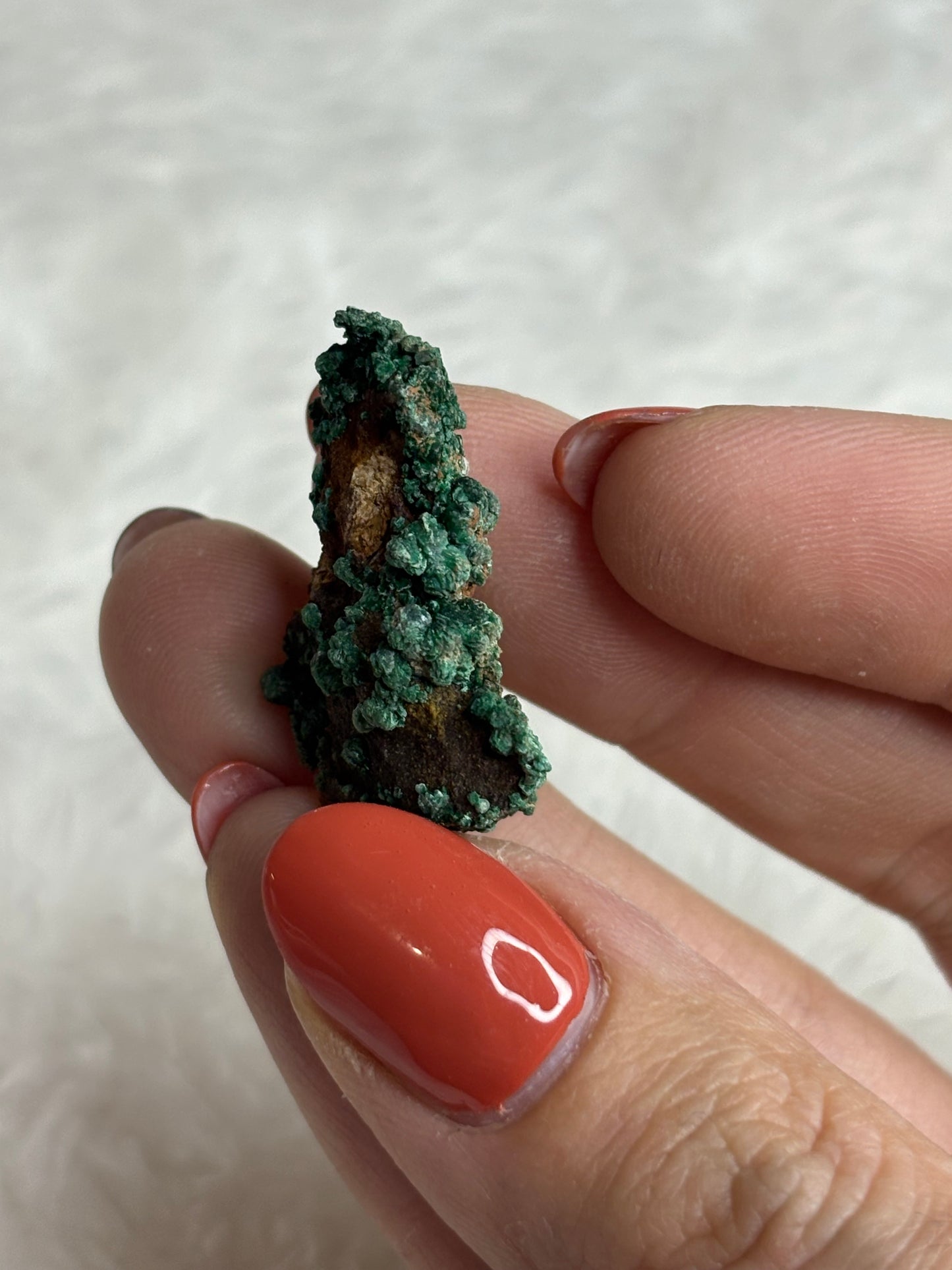 Malachite on barite