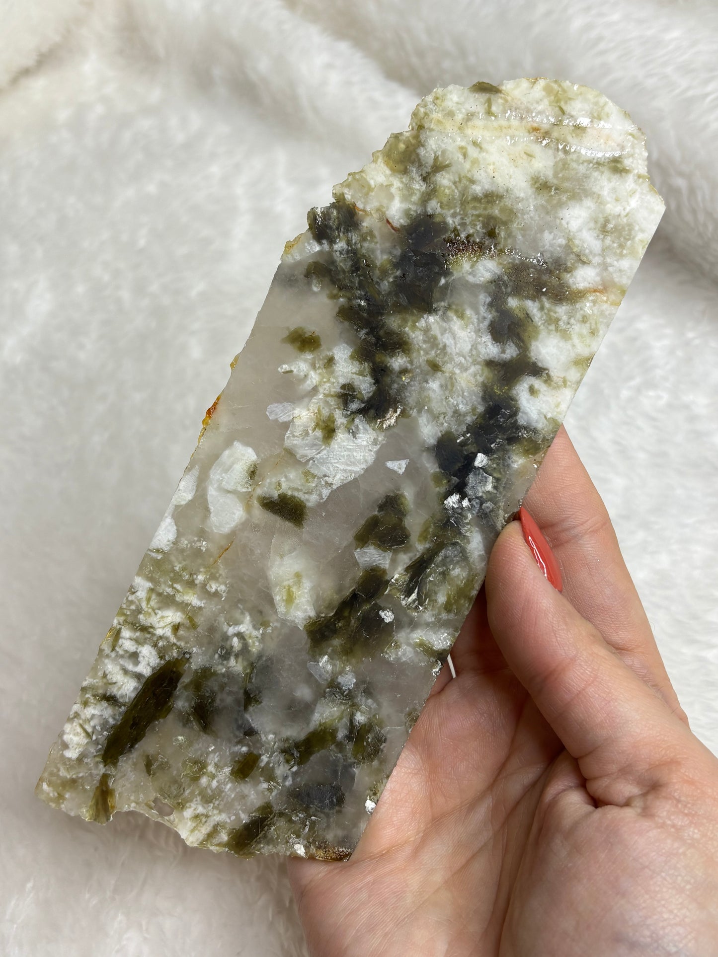 Green mica slab