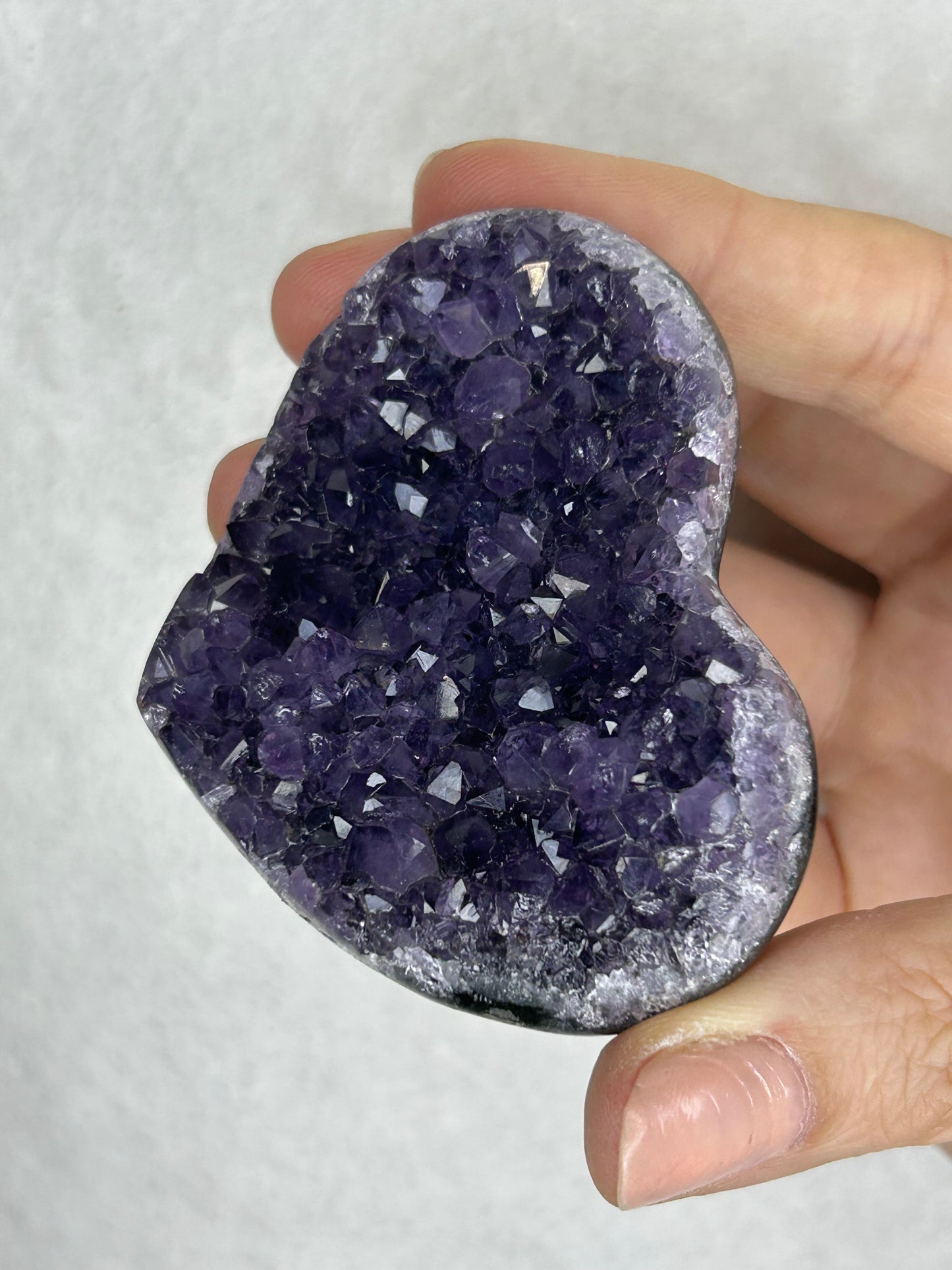 💖💖Uruguayan HQ amethyst cluster heart O