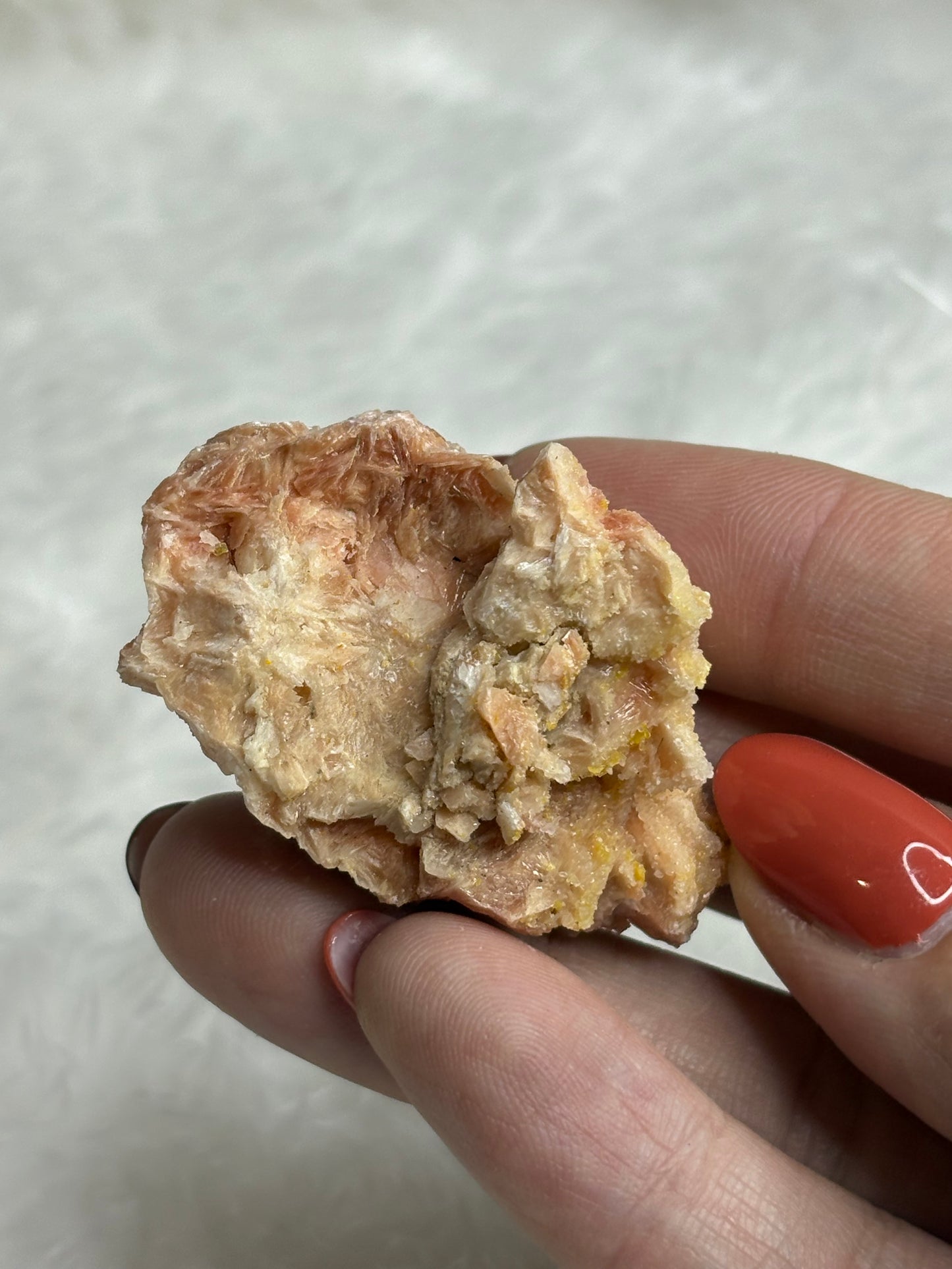 Pink barite