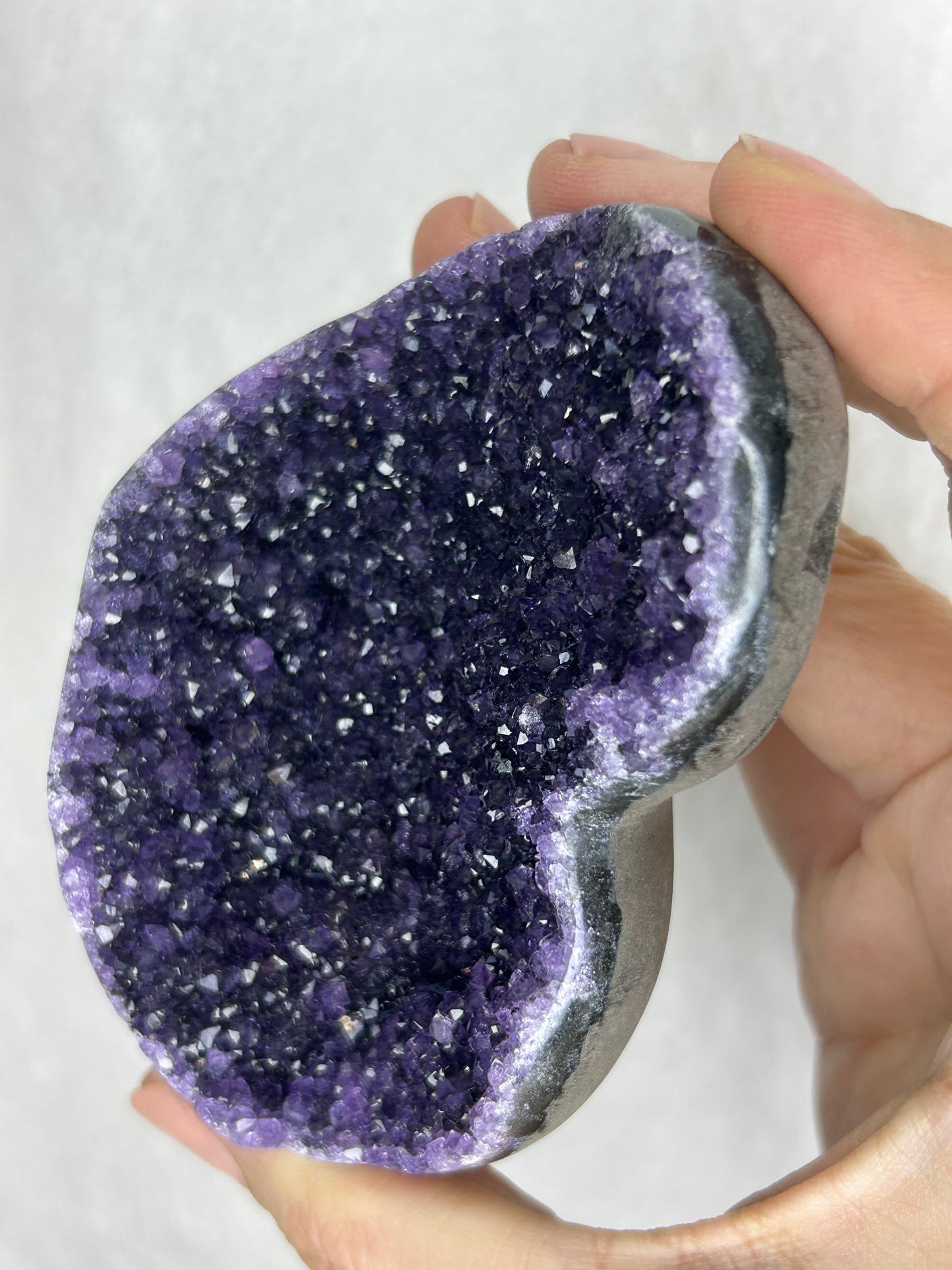 💖💖Uruguayan HQ amethyst cluster heart F