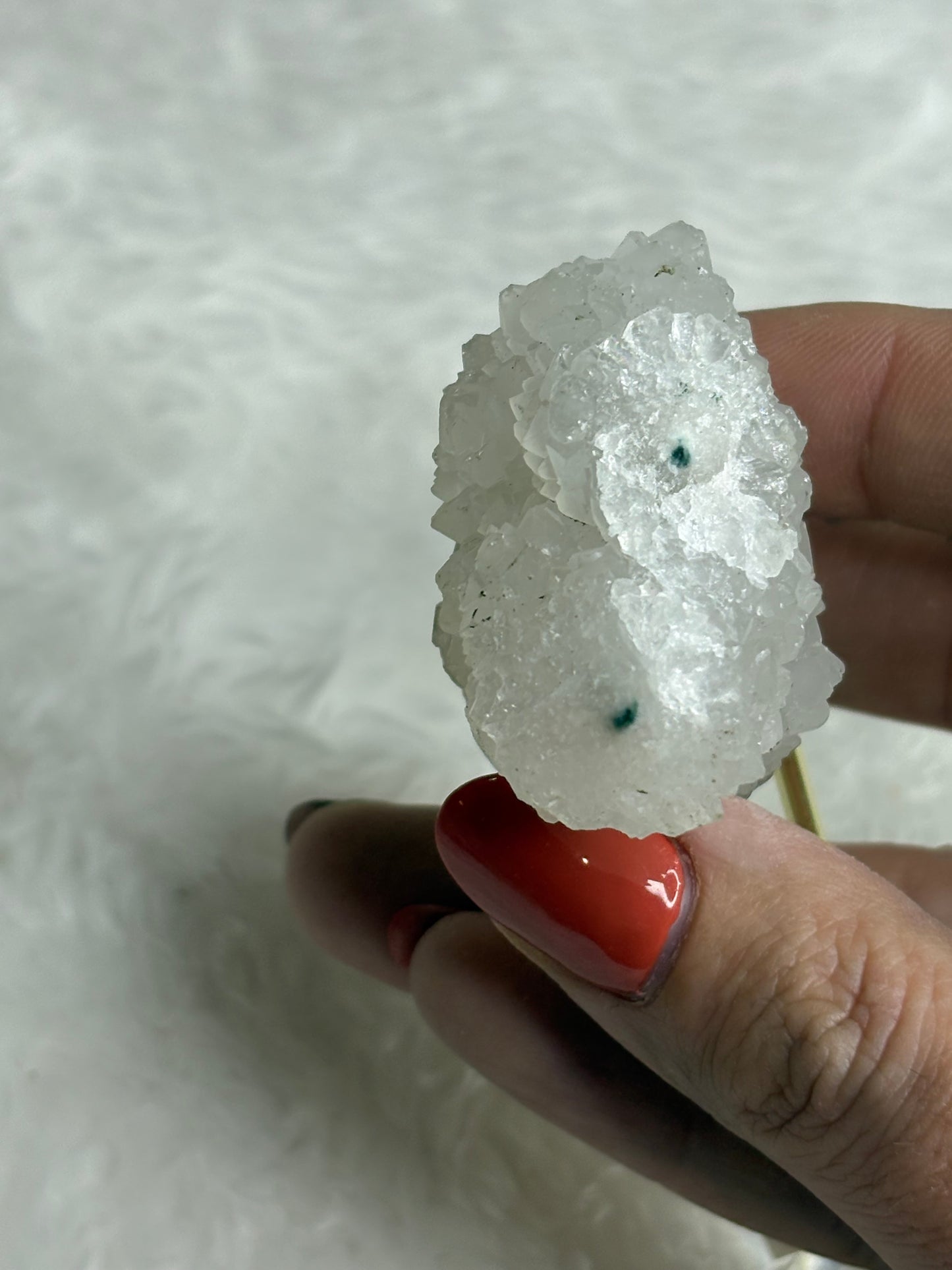 Stalactite apophylite
