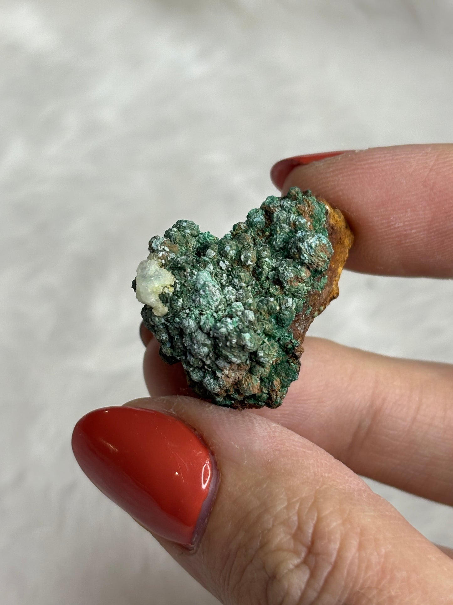 Malachite on barite