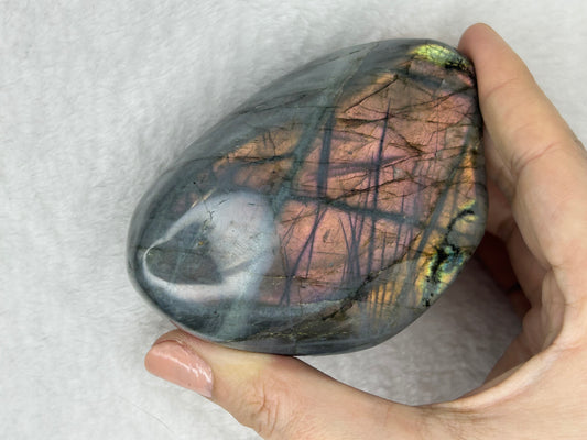 Rainbow/sunset flash labradorite freeform E