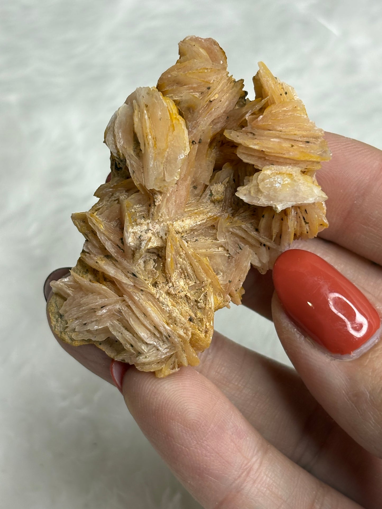 Pink barite