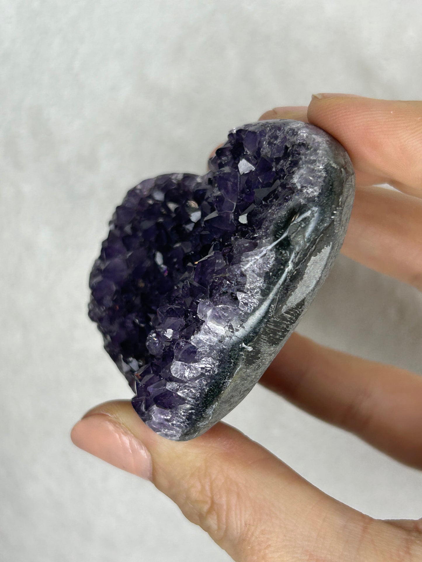 💖💖Uruguayan HQ amethyst cluster heart O