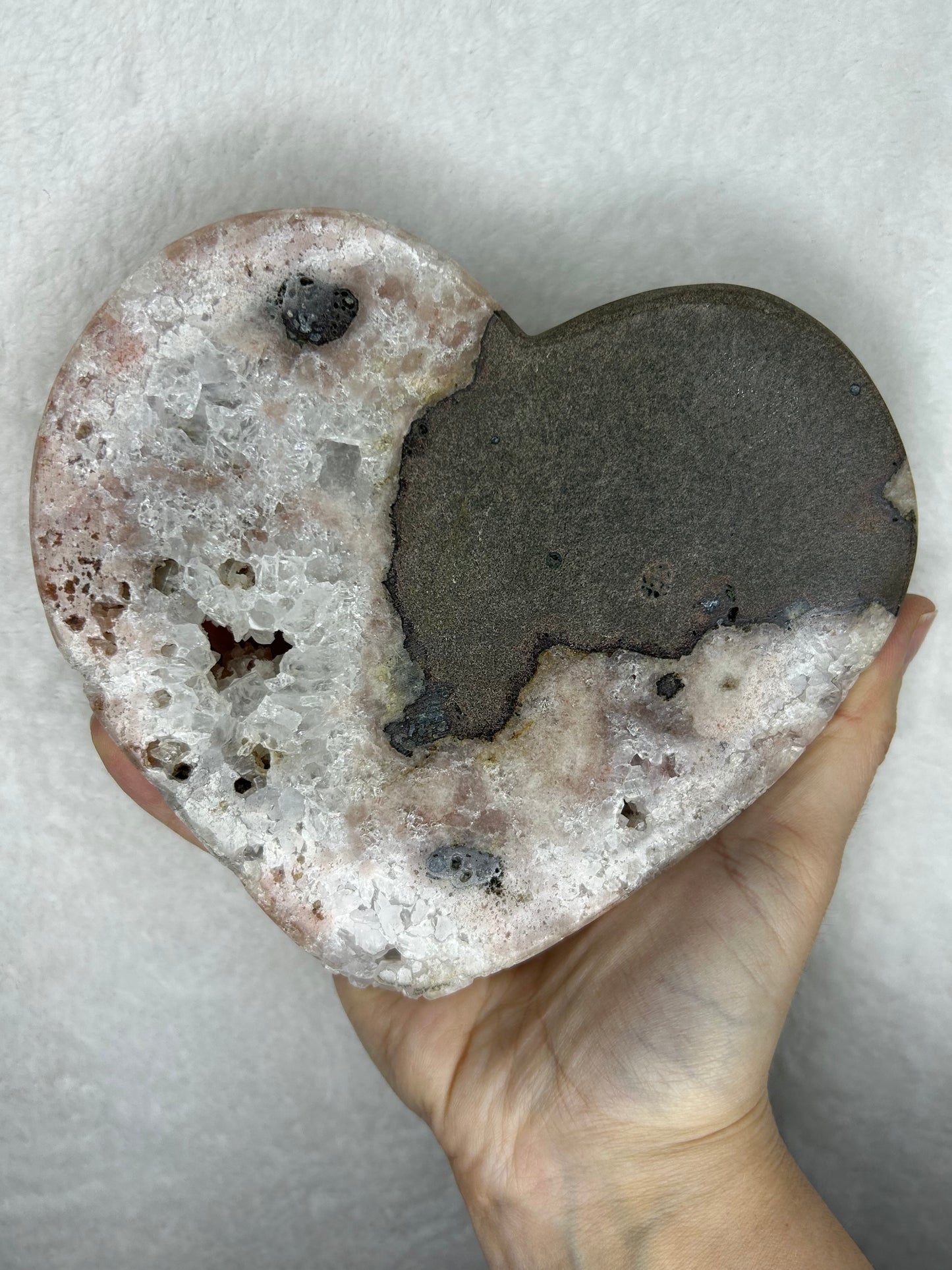 XL Pink Amethyst Heart on stand D
