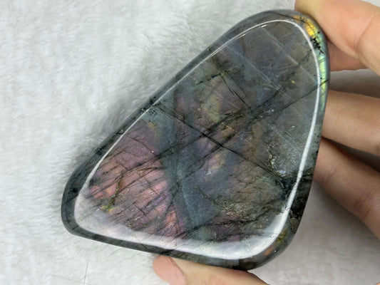 Purple/rainbow flash labradorite Freeform B