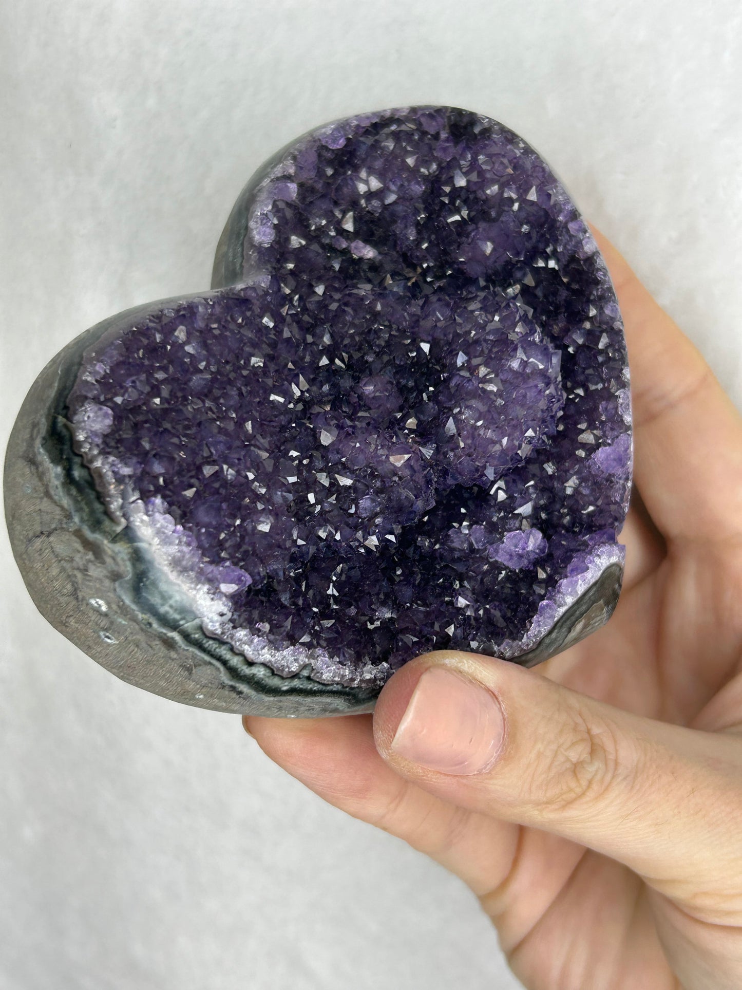 💖💖Uruguayan HQ amethyst cluster heart
